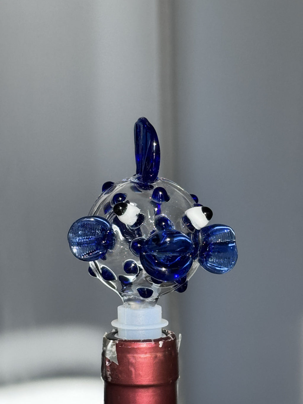 In Stock: Bubble Fish Wine Topper - Only 1 Available!