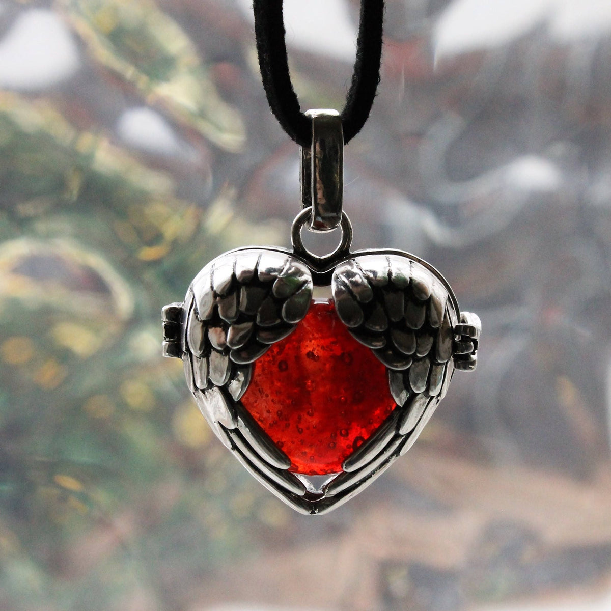 Heart Wings Memorial Locket — photo 1