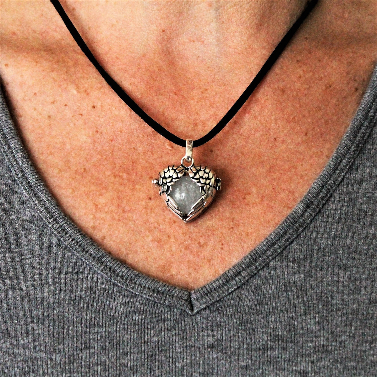 Heart Wings Memorial Locket — photo 2