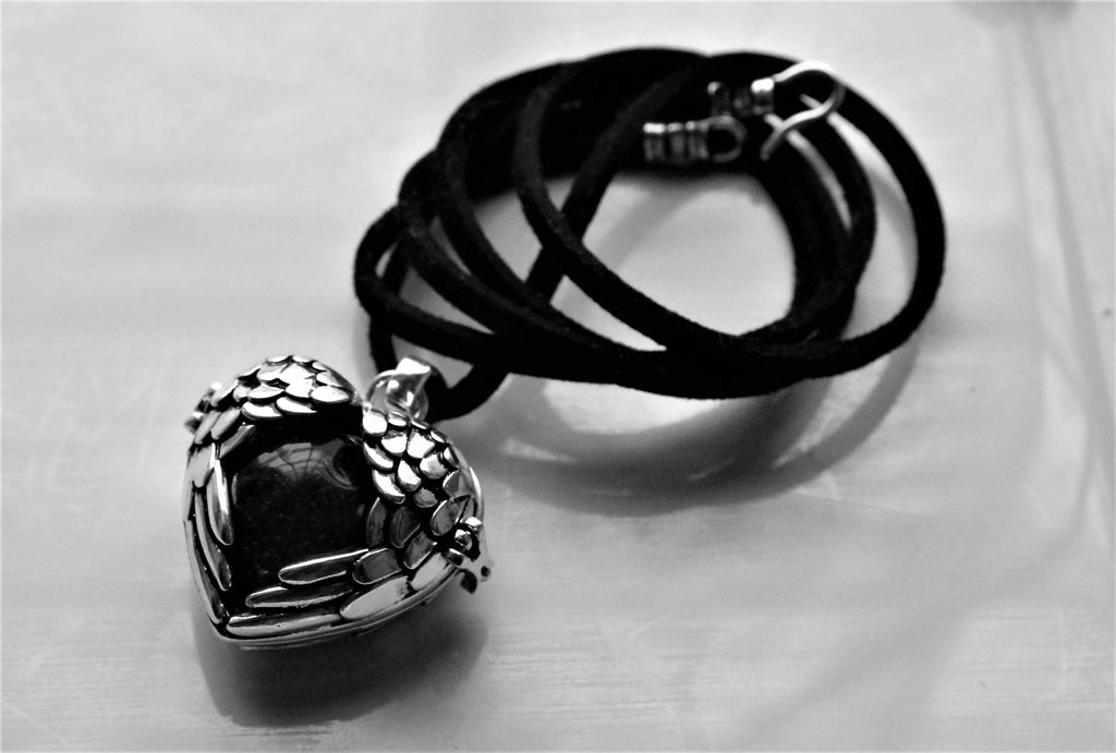 Heart Wings Memorial Locket — photo 7