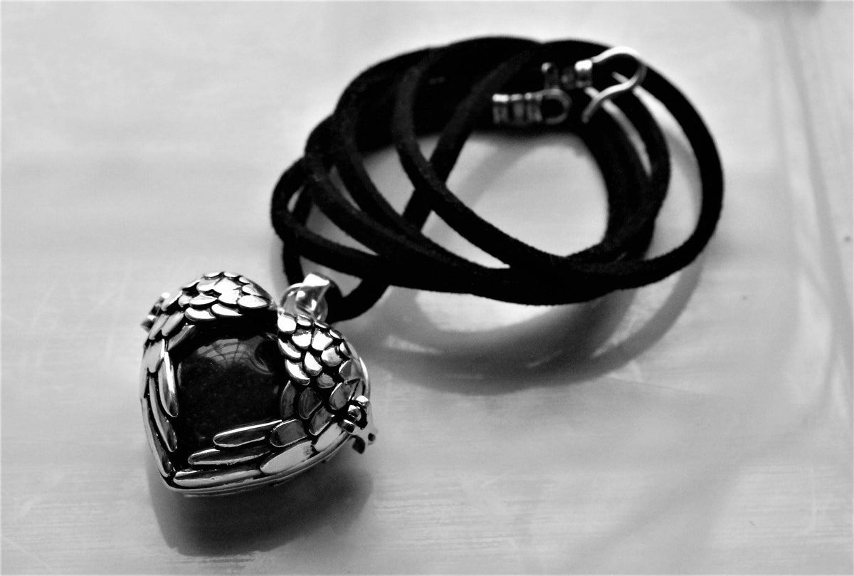Heart Wings Memorial Locket — photo 7